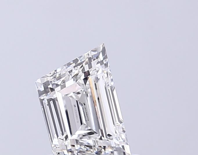 0.93ct TRAPEZOID E VVS2 Diamond