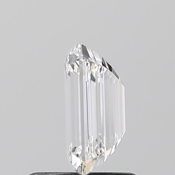 0.94ct EMERALD E VVS1 Diamond