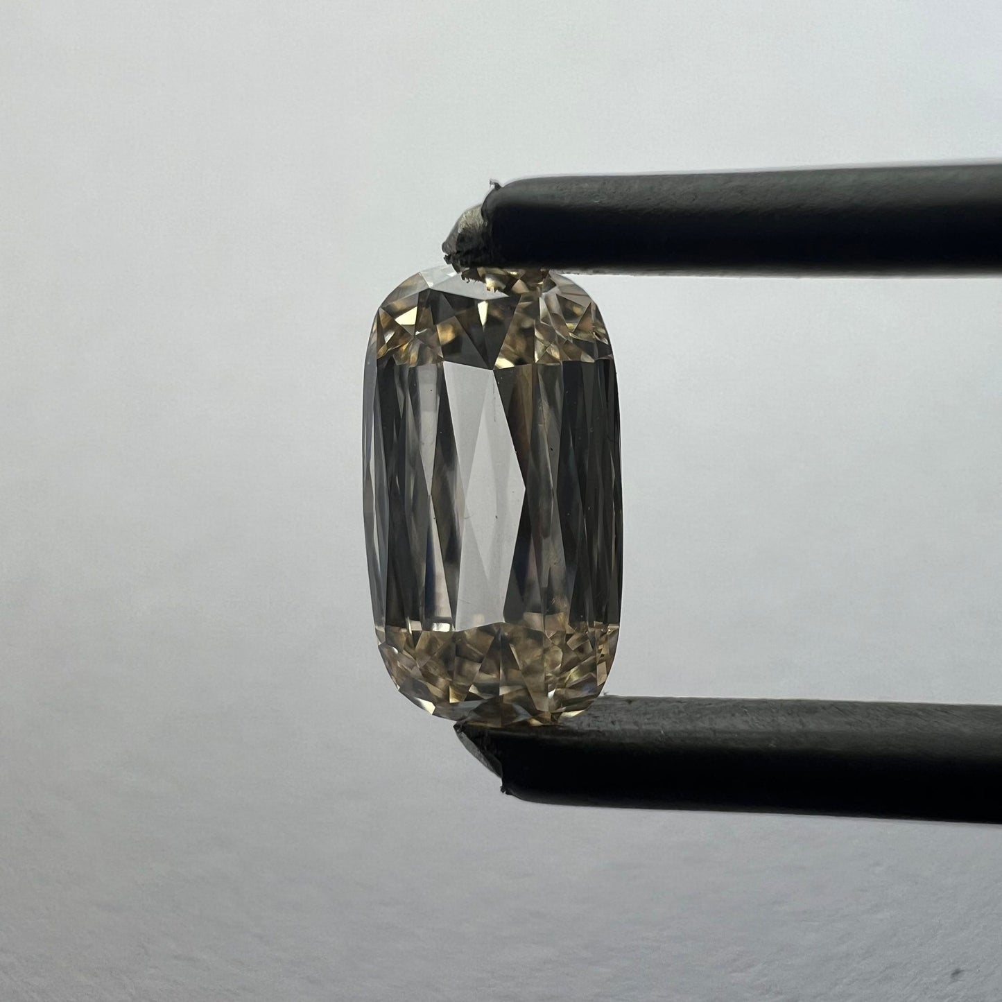 0.96ct CUSHION BRILLIANT I VS1 Diamond