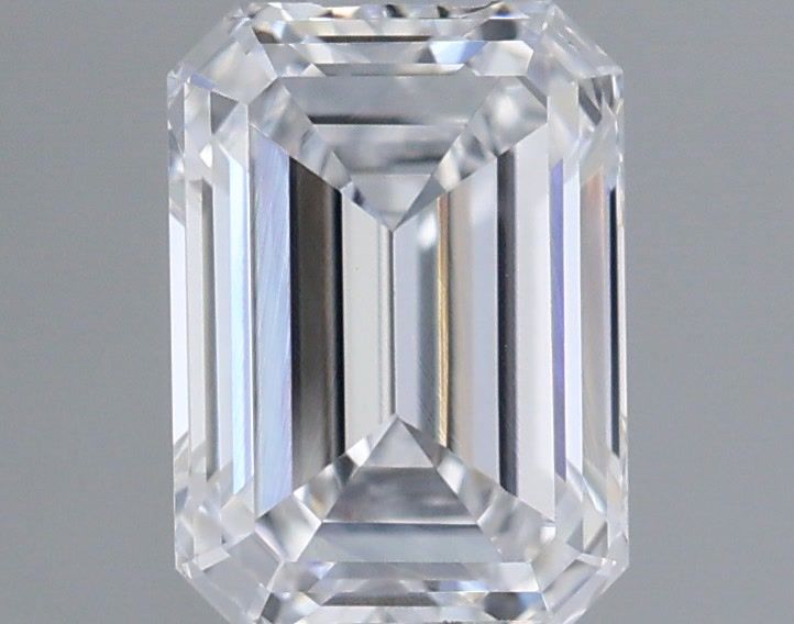 0.95ct EMERALD D IF Diamond