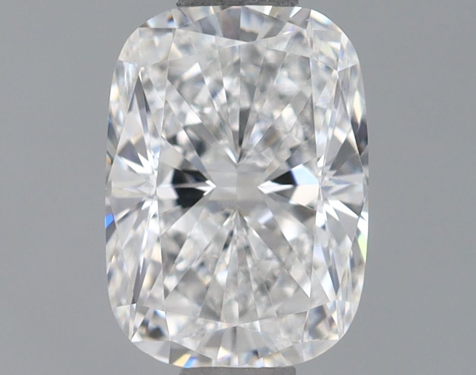 0.91ct CUSHION BRILLIANT E VVS2 Diamond
