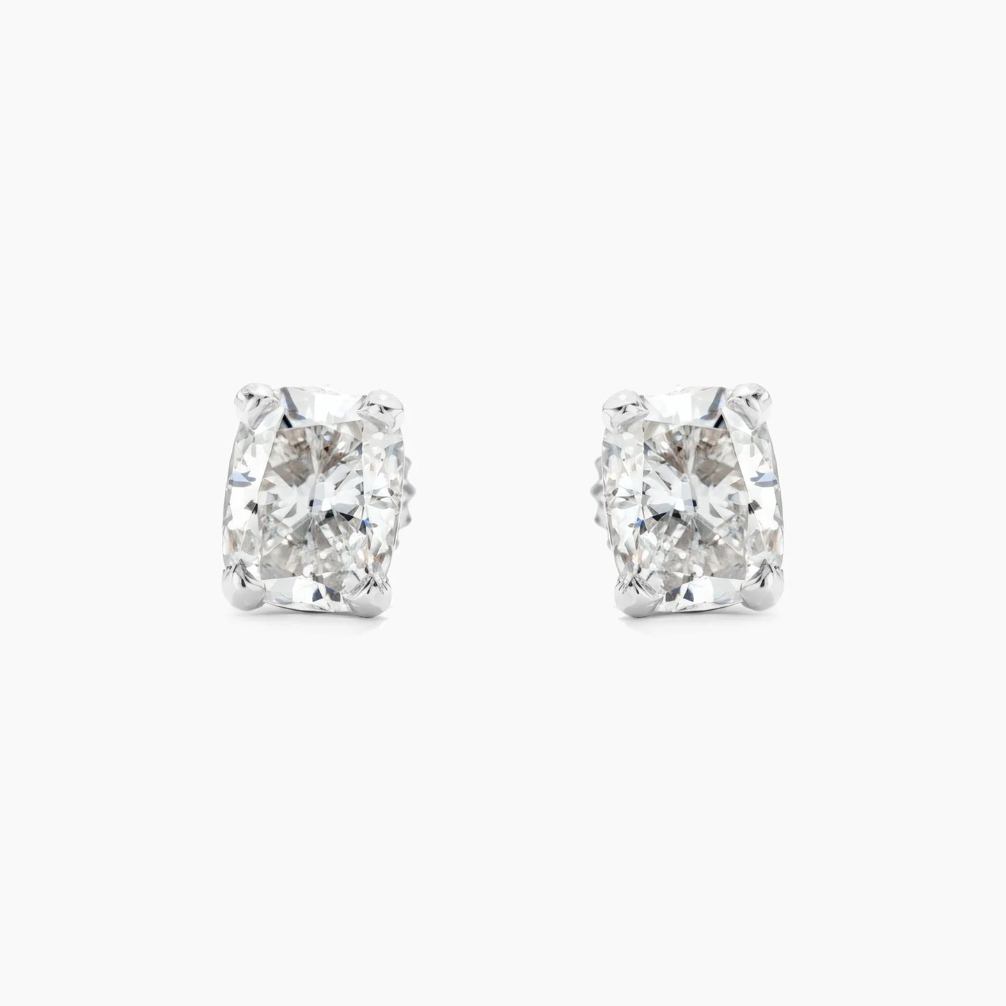 ALINA Four Prong Cushion Basket Studs |