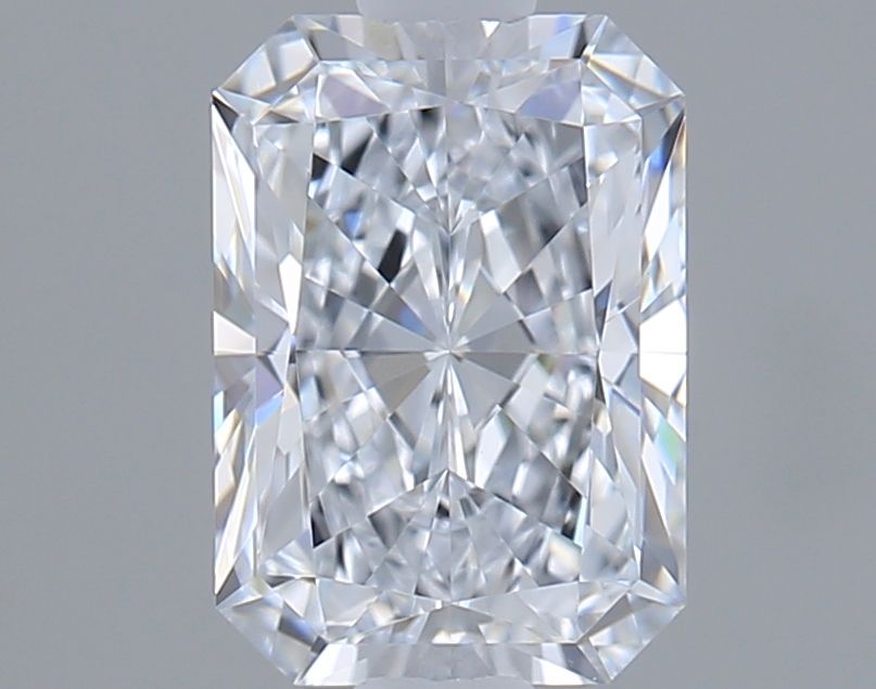 0.95ct RADIANT E IF Diamond