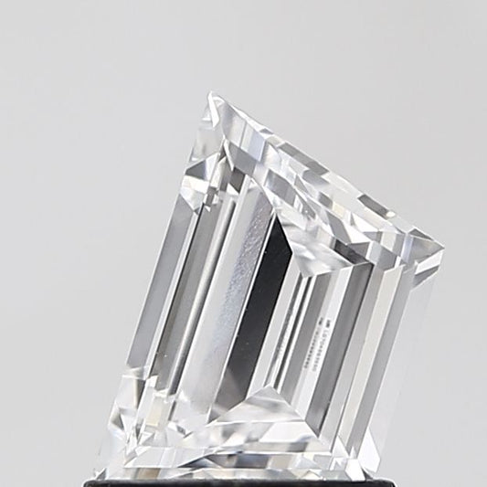 0.92ct TRAPEZOID D VVS2 Diamond